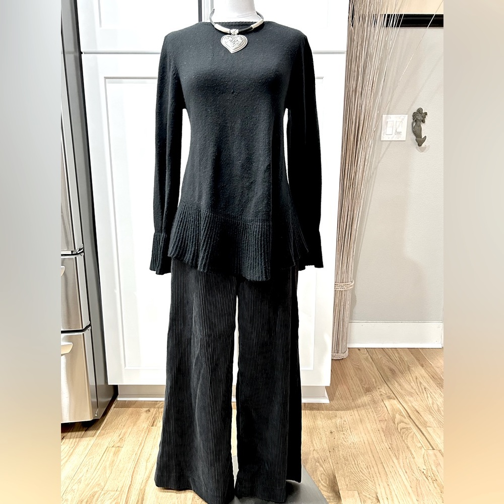 NWOT Banana Republic Off Black Corduroy Wide Leg Pant & Black Style & Co. Bundle